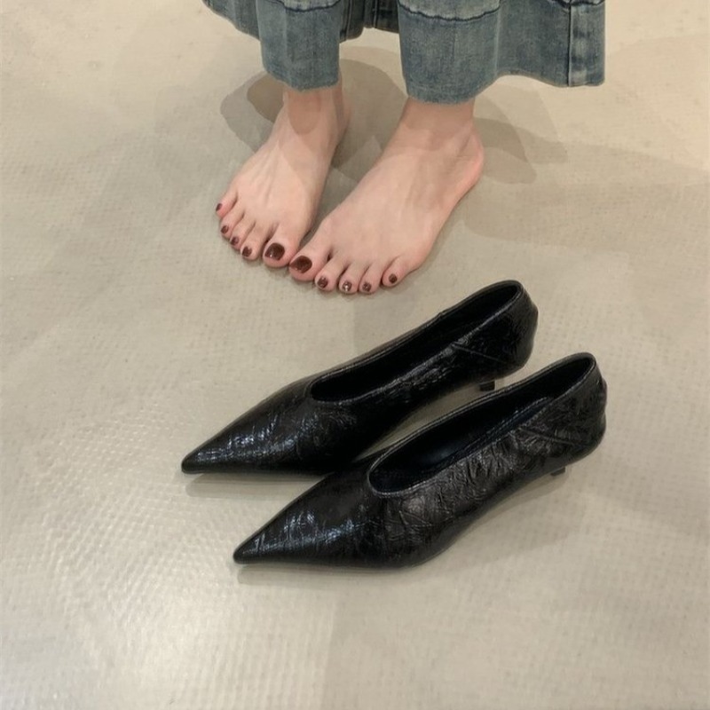 2025 Autumn New Commuter Wind  - Heels review and price